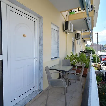 Kalina Apartmanhotel 3*