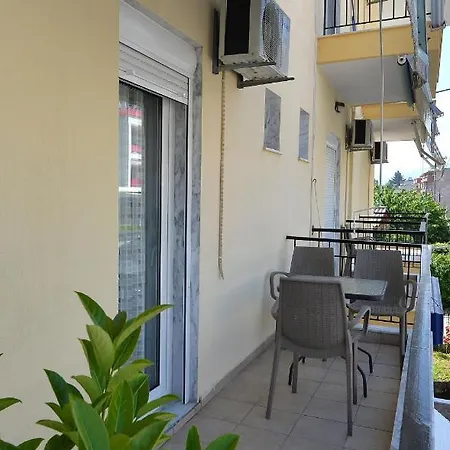 Kalina Aparthotel *