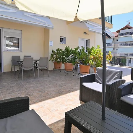 Kalina Aparthotel *